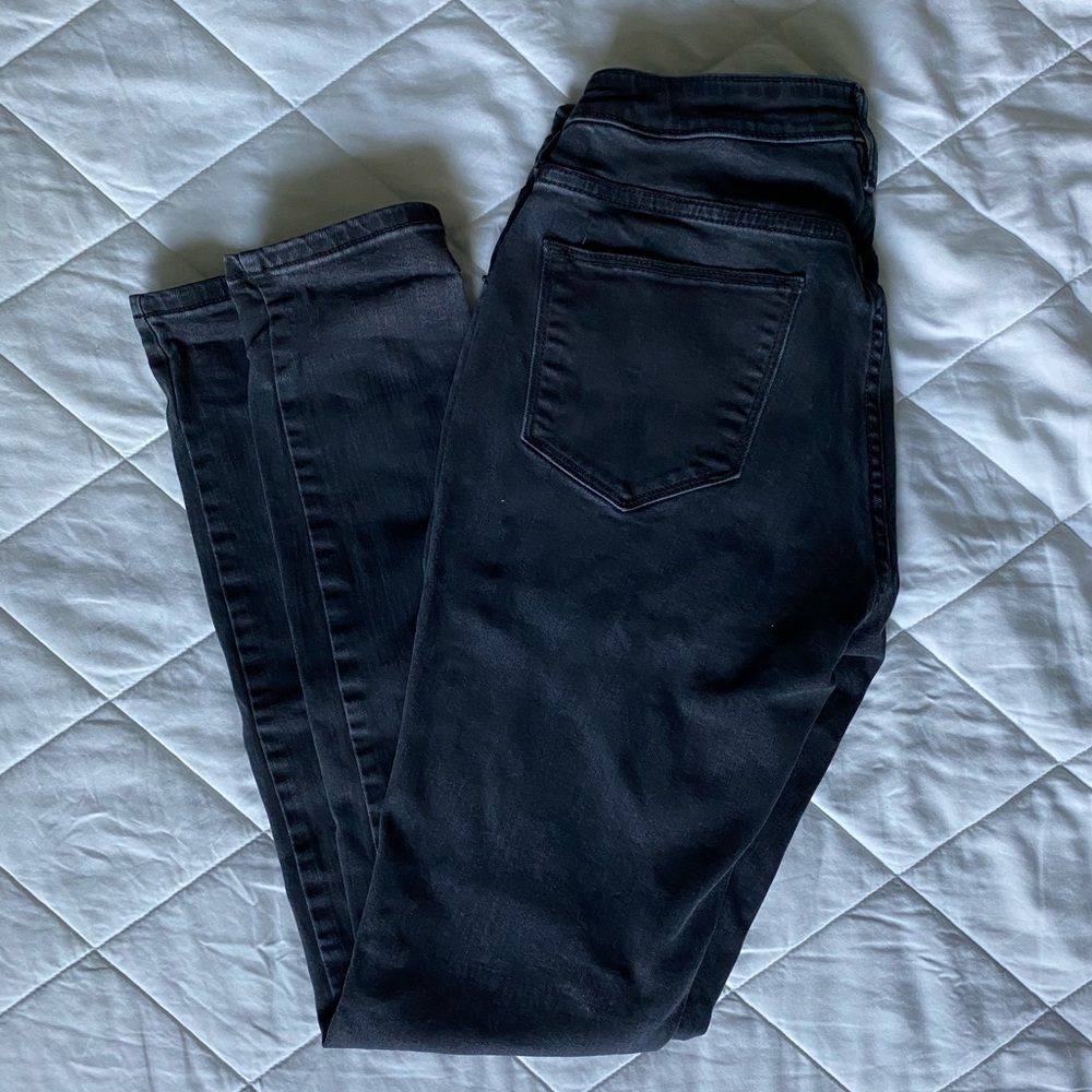 Universal Thread Curvy Jeans